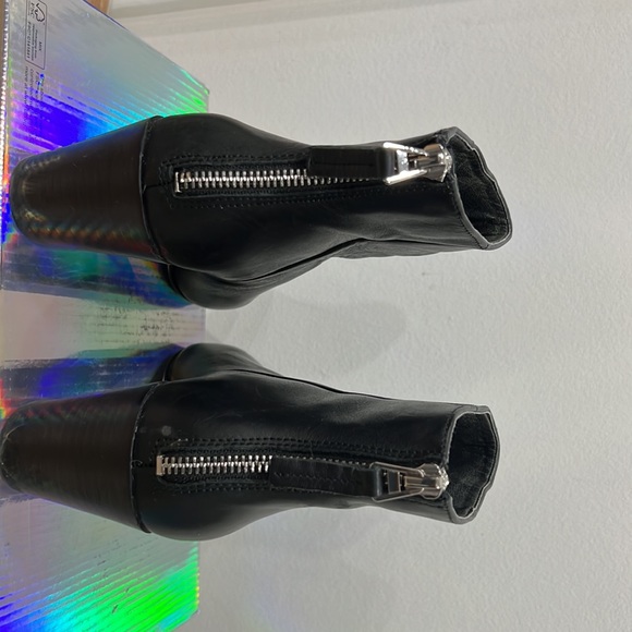 (3S) Dolce Vita Cotlyn Leather boots - Picture 2 of 7